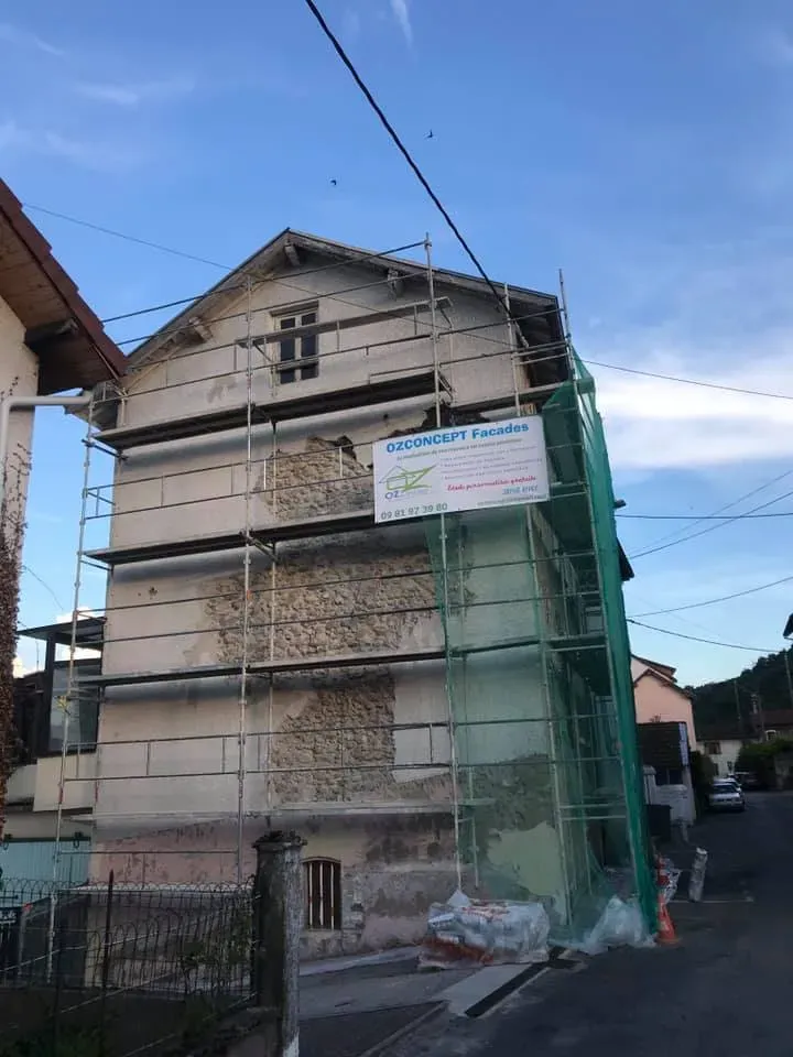 Joint de pierre à Rives